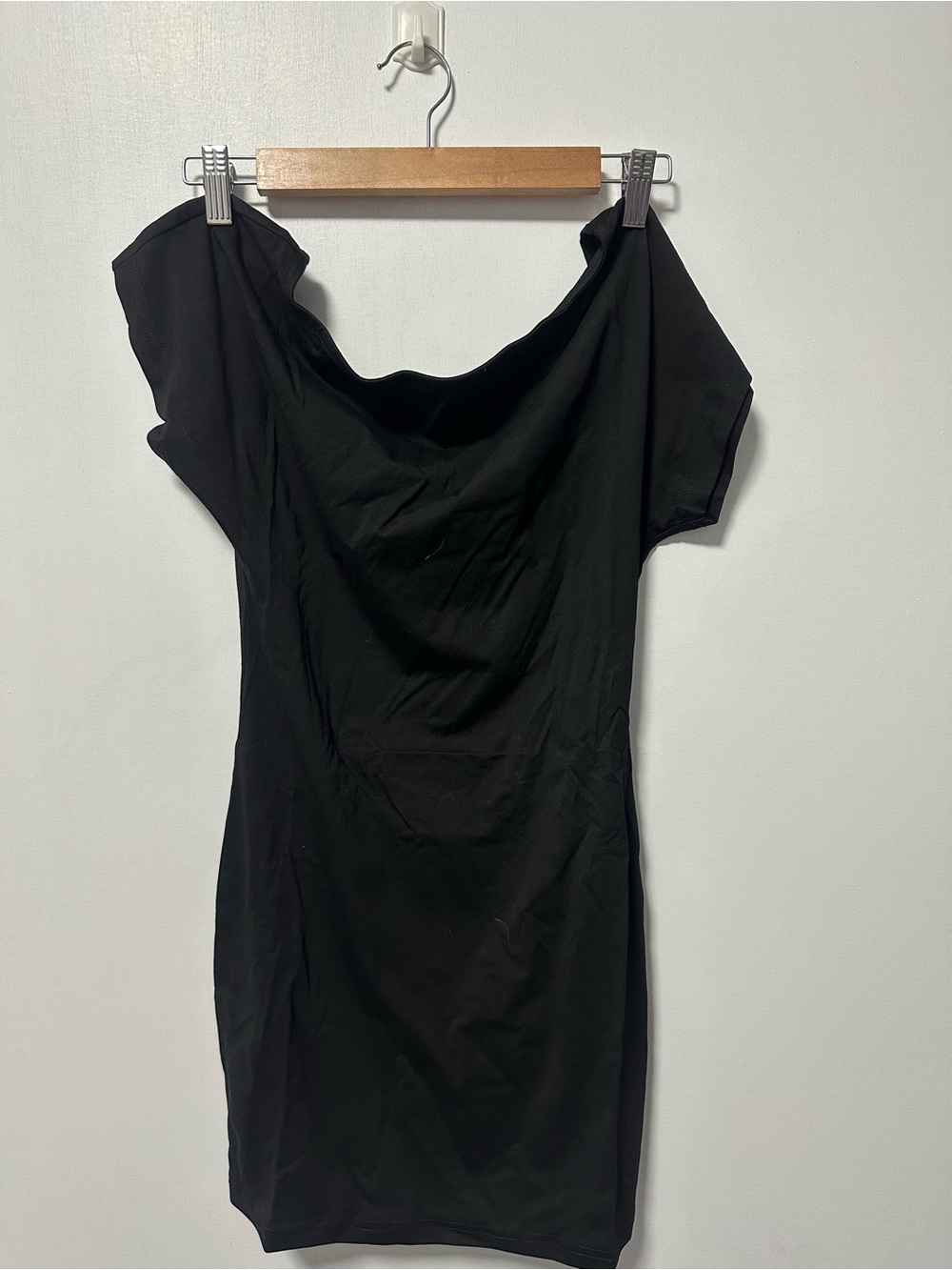 Black One-Shoulder Bodycon Dress
